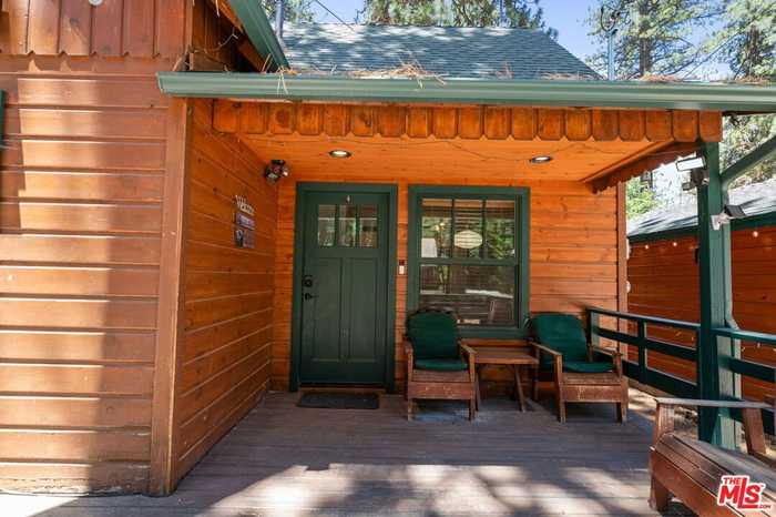 photo 2: 42798 Cedar Avenue, Big Bear CA 92315