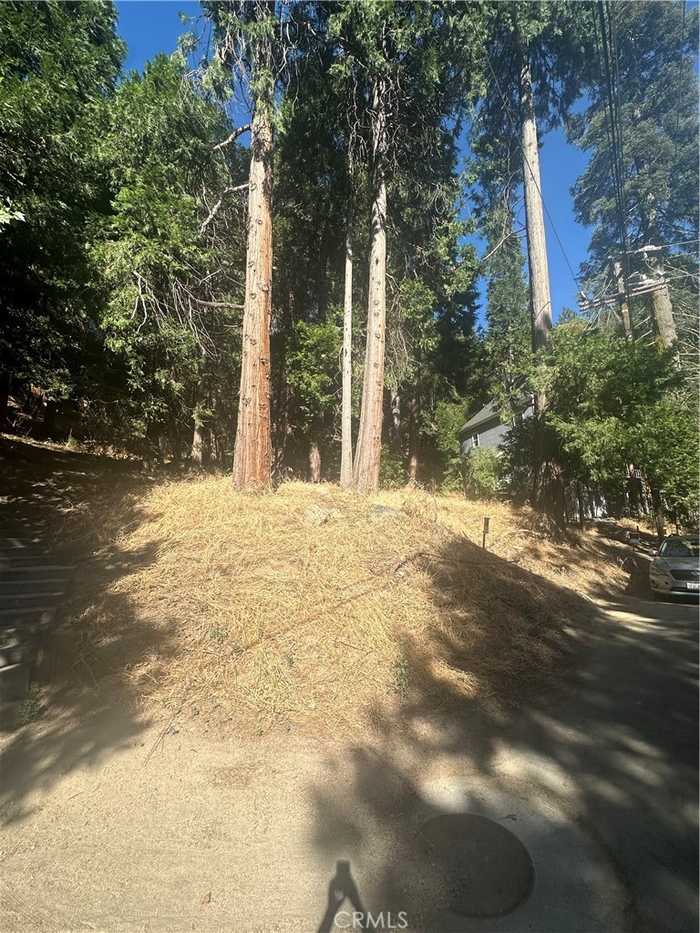 photo 2: Valle Drive, Crestline CA 92325