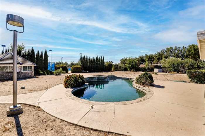 photo 2: 43909 Ryckebosch Lane, Lancaster CA 93535