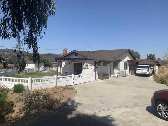 photo 1: 12232 Higgins Terrace, Lakeside CA 92040