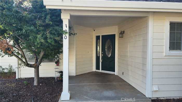 photo 2: 390 Yarrow Drive, Chico CA 95928