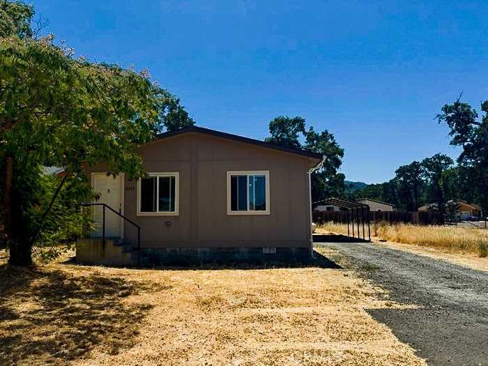 photo 2: 21173 State Highway 175, Middletown CA 95461