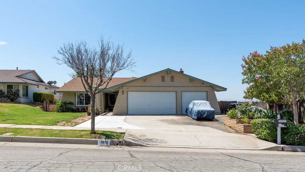 photo 1: 3615 28th Street, Highland CA 92346