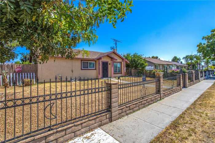 photo 2: 2158 W Mill Street, San Bernardino CA 92410