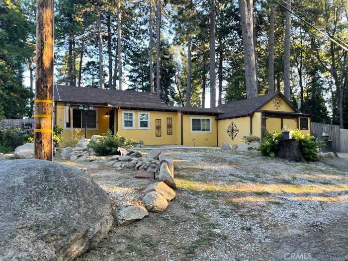 photo 1: 25031 Sunset Drive, Crestline CA 92325