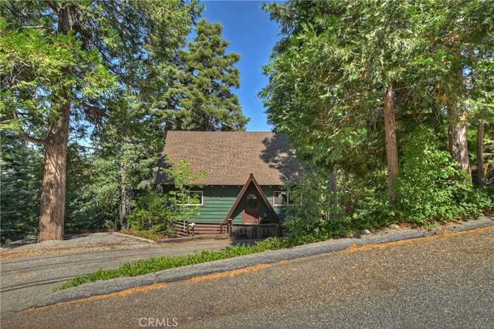 photo 2: 137 Grizzly Road, Lake Arrowhead CA 92352