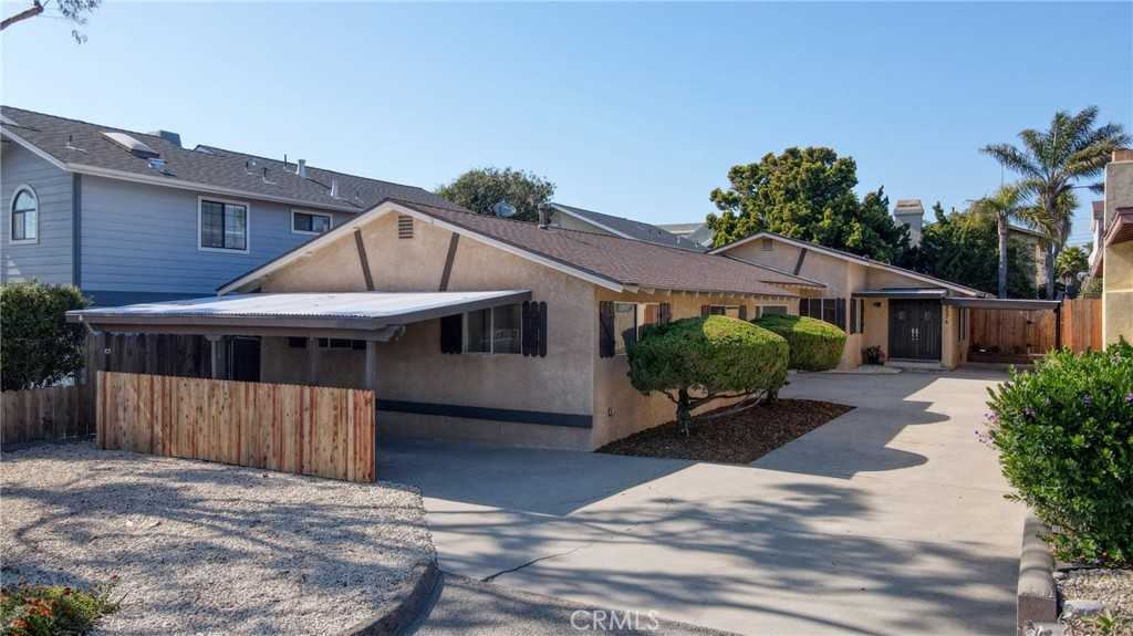 photo 1: 357 Newport Avenue, Grover Beach CA 93433