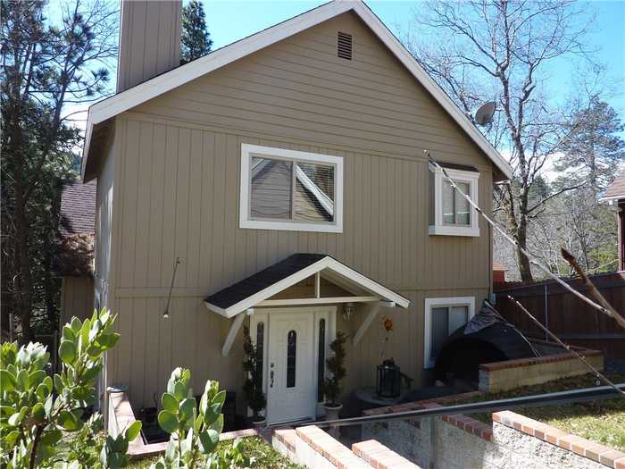 photo 1: 23739 Hillside Drive, Crestline CA 92325