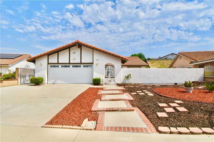 photo 2: 668 Valley Springs Drive, Walnut CA 91789