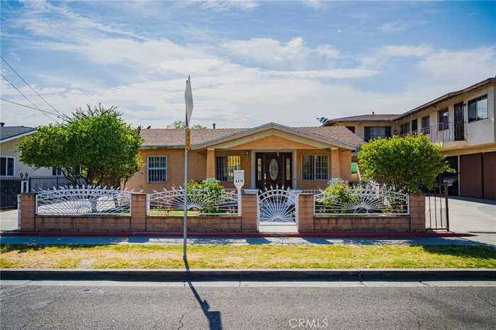 photo 1: 6419 vinevale Avenue, Bell CA 90201