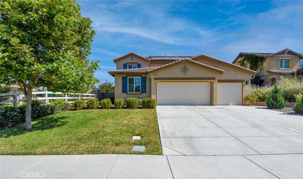 photo 2: 23064 Seattle Ridge Road, Wildomar CA 92595