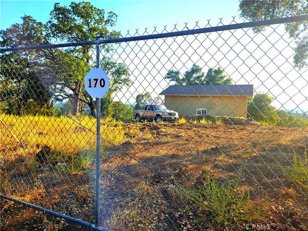 photo 2: 170 Wakefield Drive, Oroville CA 95966