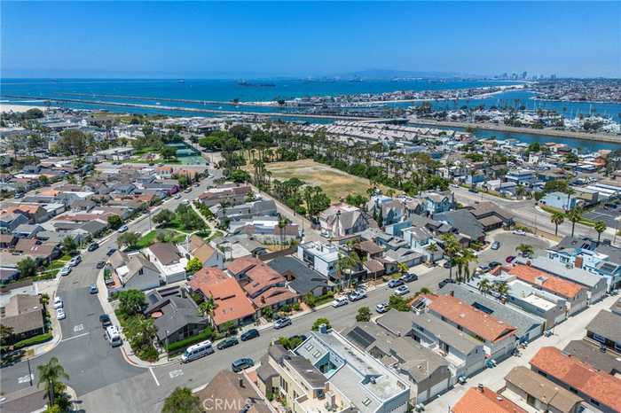 photo 33: 236 Electric Avenue, Seal Beach CA 90740