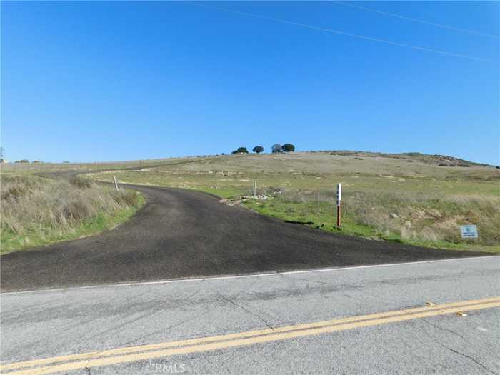 photo 1: 3490 La Panza Road, Creston CA 93432