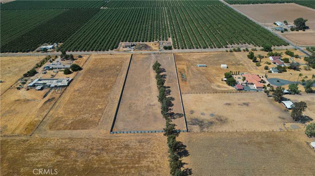 photo 2: Avenue 23 1/2, Chowchilla CA 93610