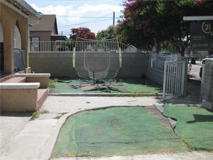 photo 2: 982 W 6th Street, San Bernardino CA 92411