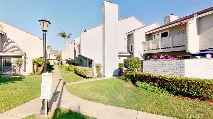 photo 2: 8152 Lindenwood Drive Unit 48, Huntington Beach CA 92646