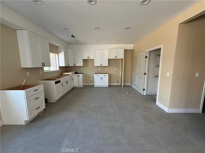 photo 2: 576 N Marvin Drive, San Bernardino CA 92410