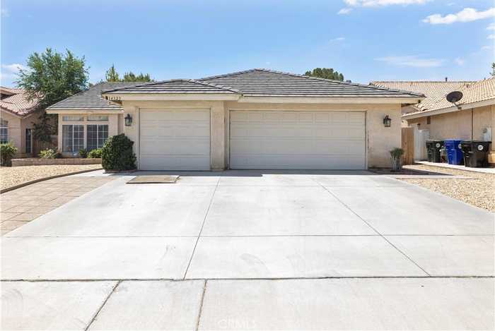 photo 31: 14323 Hillsborough Drive, Victorville CA 92392