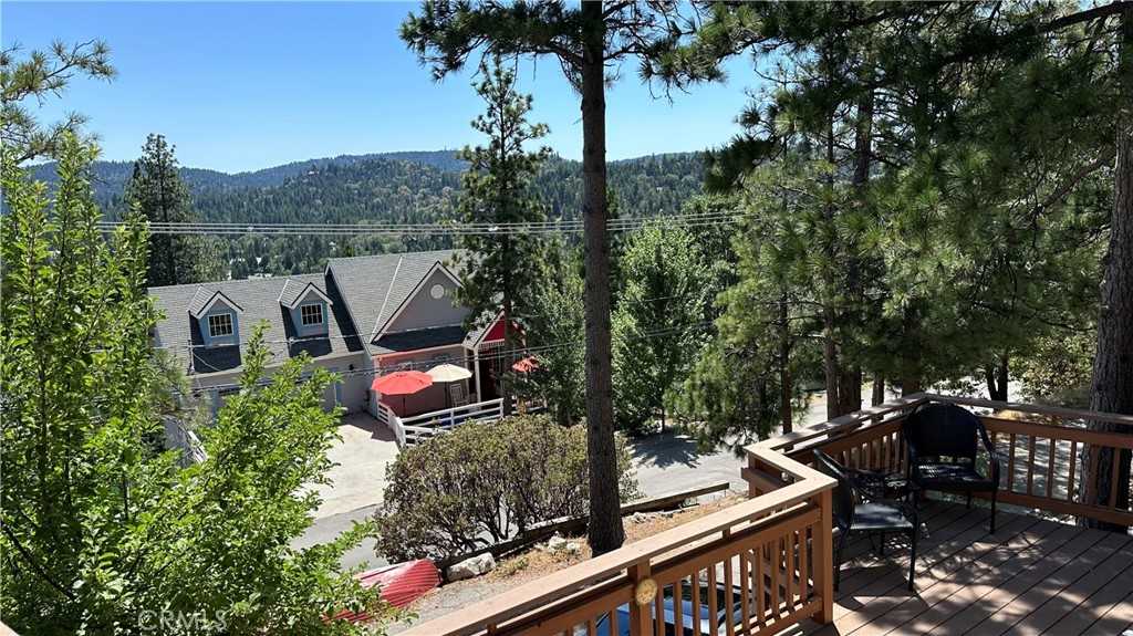 photo 3: 27808 Alpen Drive, Lake Arrowhead CA 92352