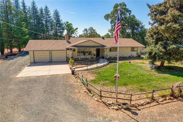 photo 2: 3162 Hill Road E, Lakeport CA 95453