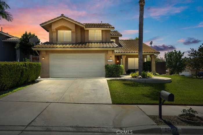 photo 1: 2622 Ladera Circle, Corona CA 92879