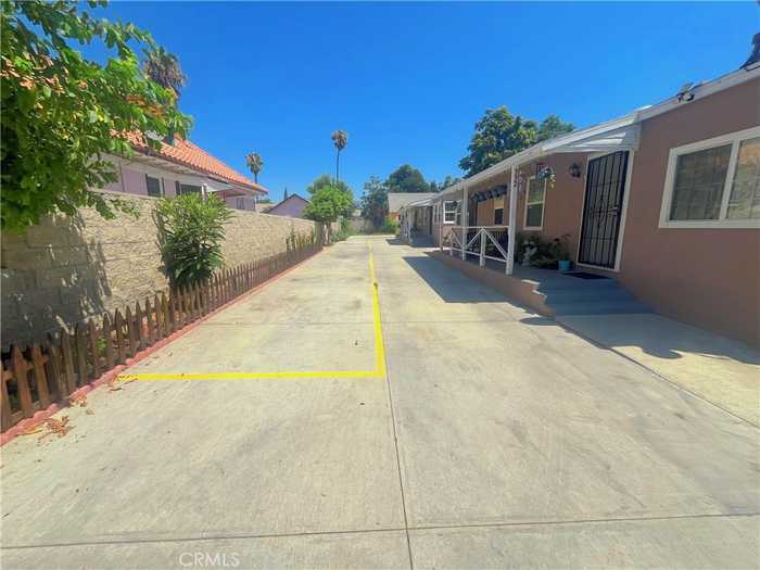 photo 2: 332 W 10th Street, San Bernardino CA 92410