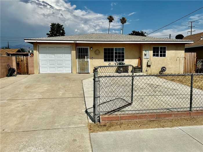 photo 1: 1614 Clay Street, Redlands CA 92374