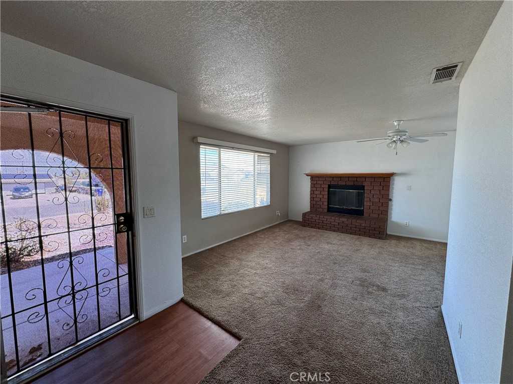 photo 3: 1230 Astral Drive, Barstow CA 92311