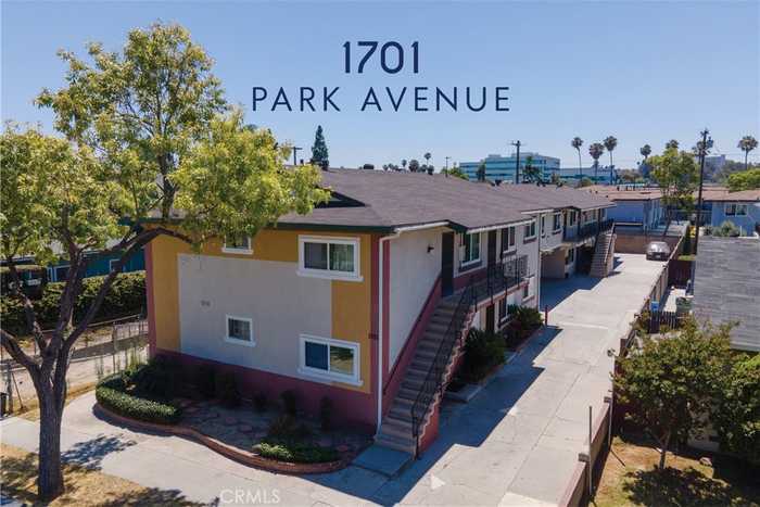 photo 1: 1701 Park Avenue, Long Beach CA 90815