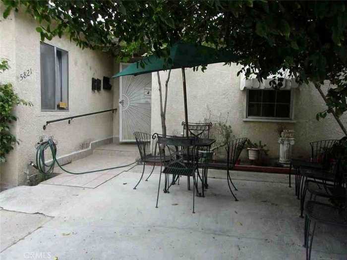 photo 2: 5817 Ludell Street, Bell Gardens CA 90201