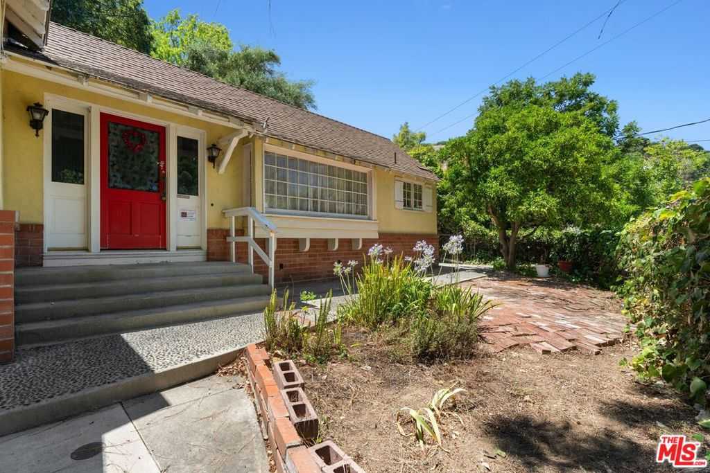 photo 2: 4059 Alta Mesa Drive, Studio City CA 91604