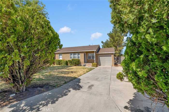 photo 2: 45115 11th Street W, Lancaster CA 93534