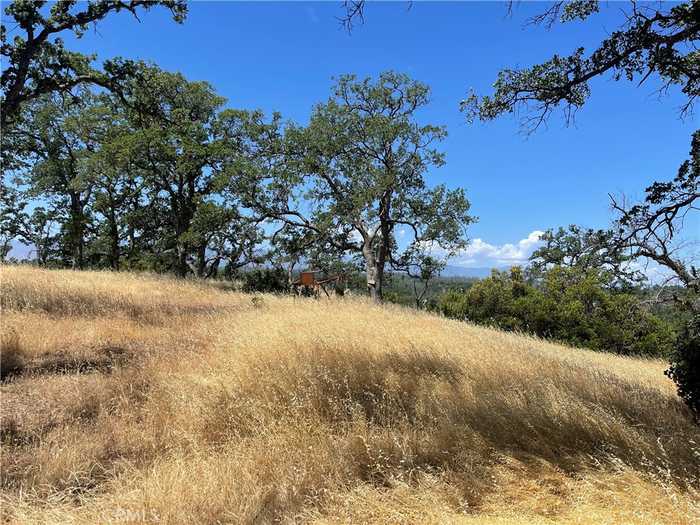 photo 2: 6915 Remunda Rd, Corning CA 96021