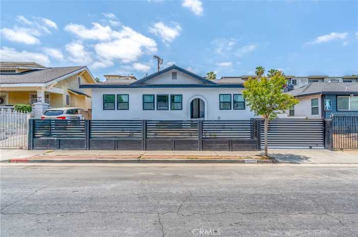 photo 2: 221 S Benton Way, Los Angeles CA 90057