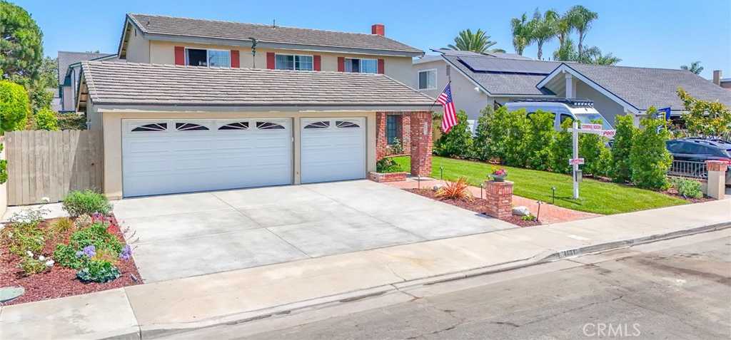 photo 2: 8681 Bellmead Drive, Huntington Beach CA 92646