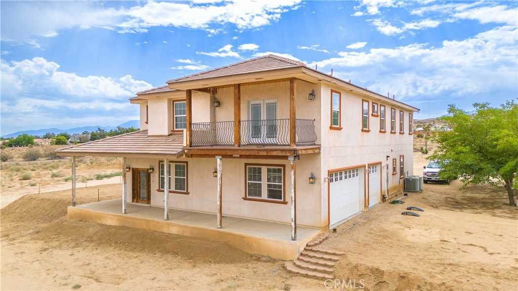 photo 3: 5040 E Avenue T8, Palmdale CA 93552