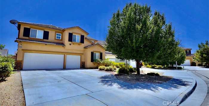 photo 1: 3212 W Avenue J7, Lancaster CA 93536