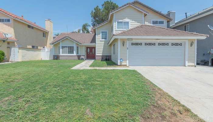 photo 1: 25678 Javier, Moreno Valley CA 92557