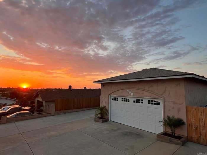 photo 2: 450 Rancho Vista Road, Vista CA 92083