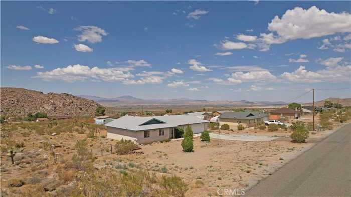 photo 23: 32132 Spinel Road, Lucerne Valley CA 92356