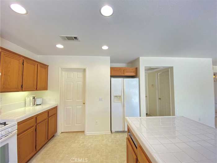 photo 6: 1022 Longfellow Court, Oceanside CA 92057