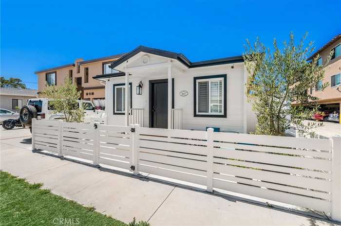 photo 1: 317 8th Street, Seal Beach CA 90740