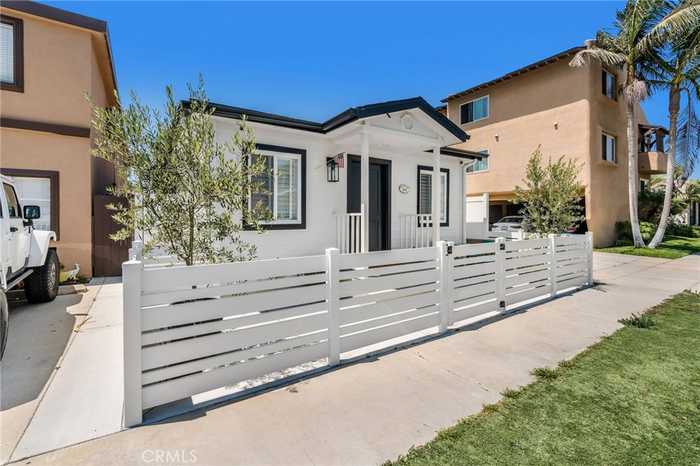 photo 2: 317 8th Street, Seal Beach CA 90740