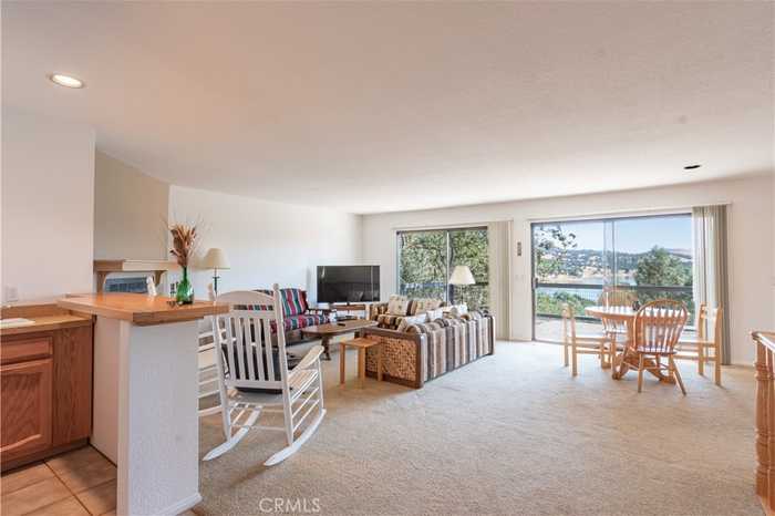 photo 2: 3840 Telford Road, Paso Robles CA 93446