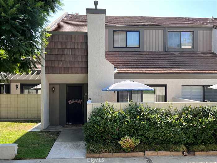 photo 1: 586 W Huntington Drive, Arcadia CA 91007