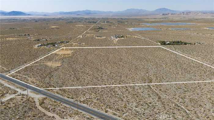 photo 10: Fairlane Road, Lucerne Valley CA 92356