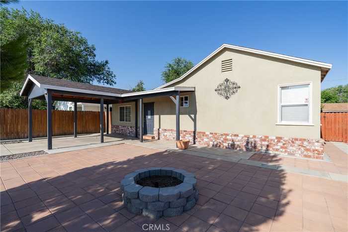 photo 2: 44613 Elm Avenue, Lancaster CA 93534