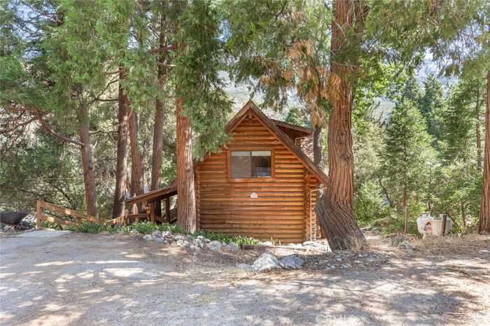 photo 2: 39353 Prospect Drive, Forest Falls CA 92339