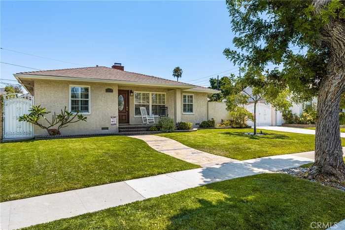 photo 1: 1814 Litchfield Avenue, Long Beach CA 90815